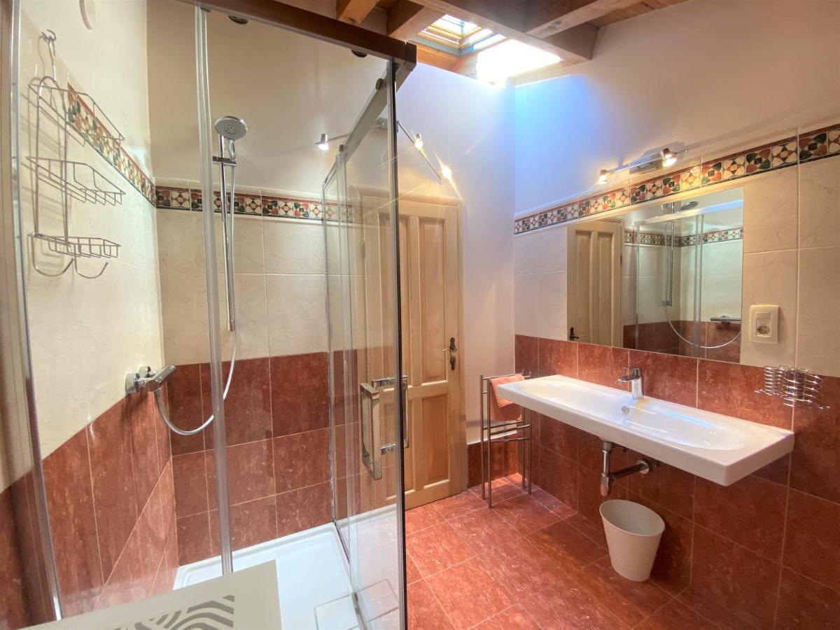 Villa Salvia - Holiday House With Pool - Jurdani エクステリア 写真