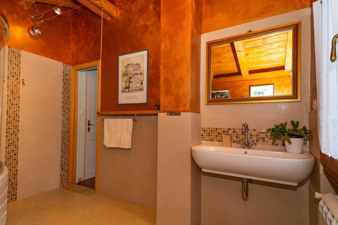 Villa Salvia - Holiday House With Pool - Jurdani エクステリア 写真